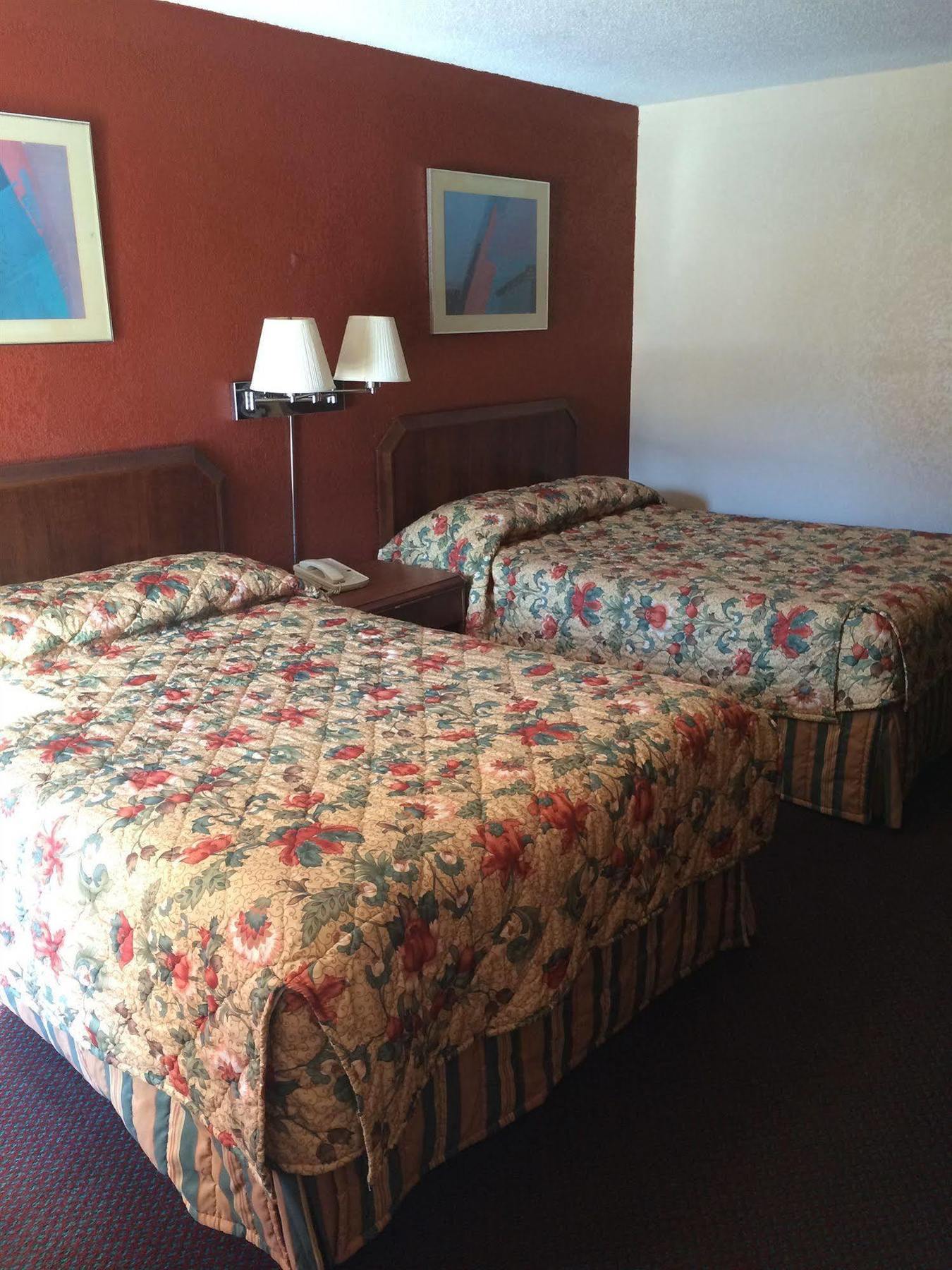 Budget Inn أندرسون المظهر الخارجي الصورة